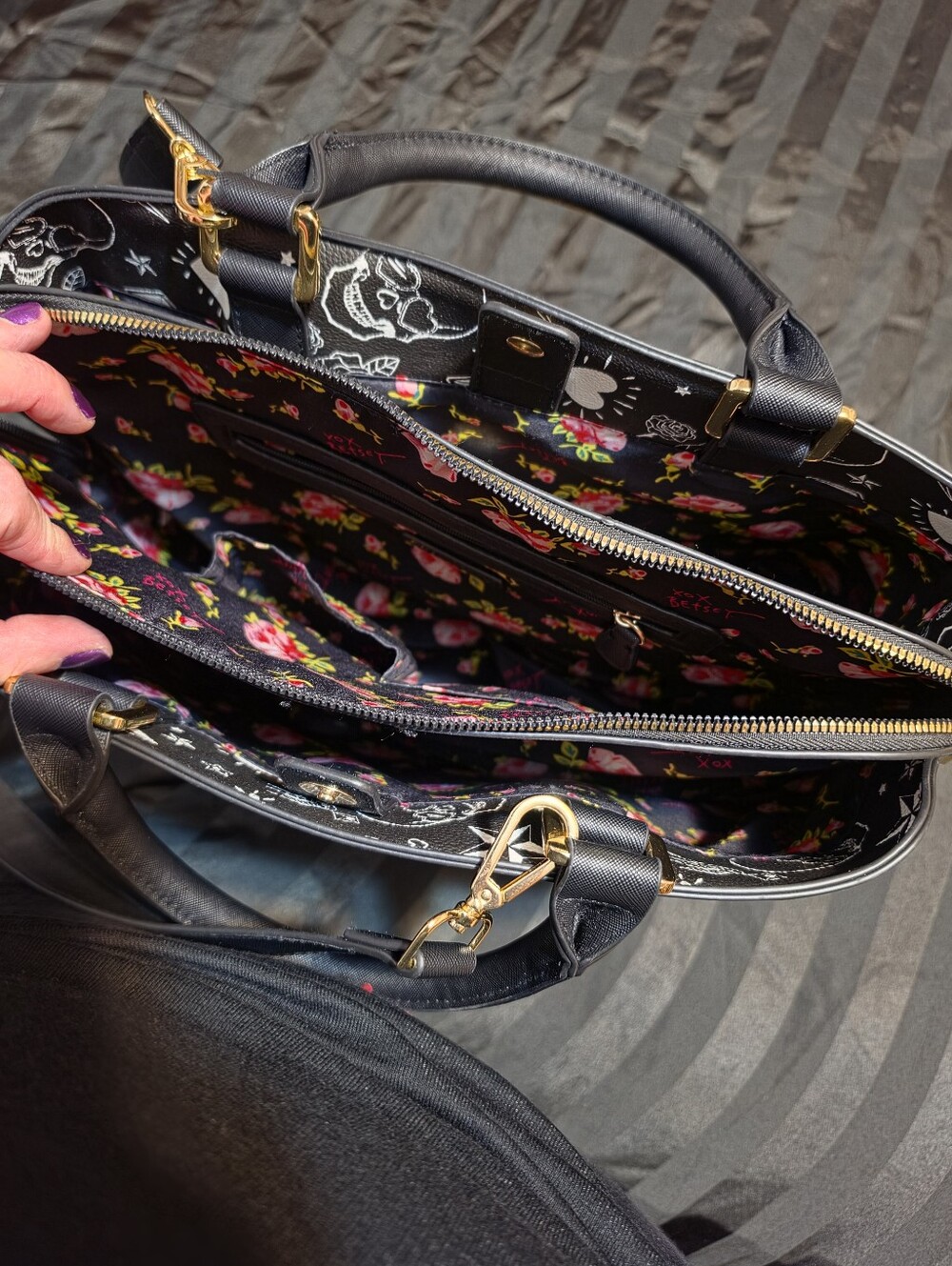 Betsey Jonhson Skullicious Satchel Bag - Picture 9 of 10